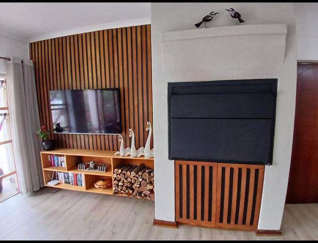 3 BEDROOM HOUSE FOR SALE IN STILBAAI-WES